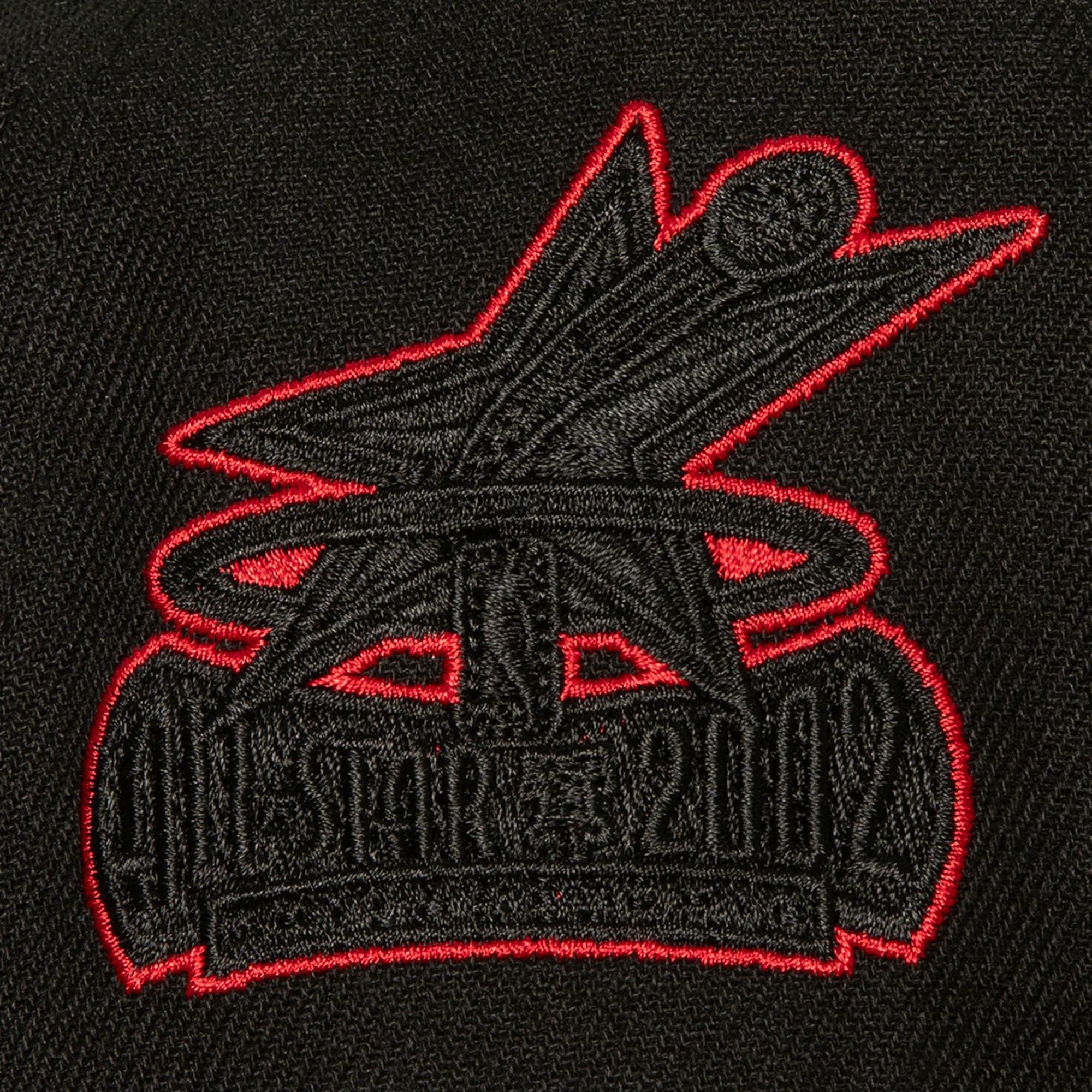 Бейсболка Mitchell & Ness TC Bottoms Snapback HWC Philadelphia 76ers