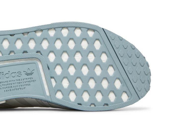 Кроссовки adidas NMD_R1 'White Magic Grey'