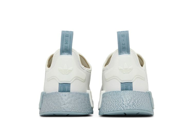 Кроссовки adidas NMD_R1 'White Magic Grey'