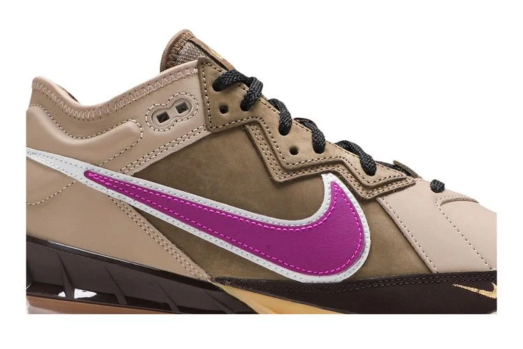 Кроссовки atmos x Nike LeBron 18 Low 'Viotech'