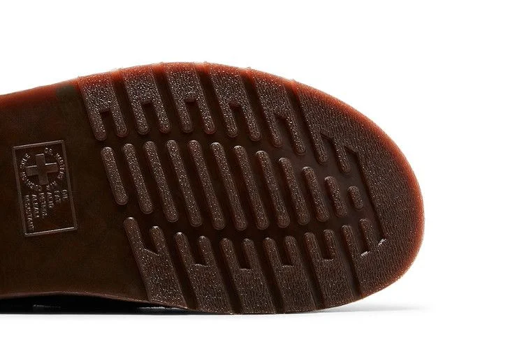 Dr. Martens Isham Desert Oasis Suede Mule 'Black'