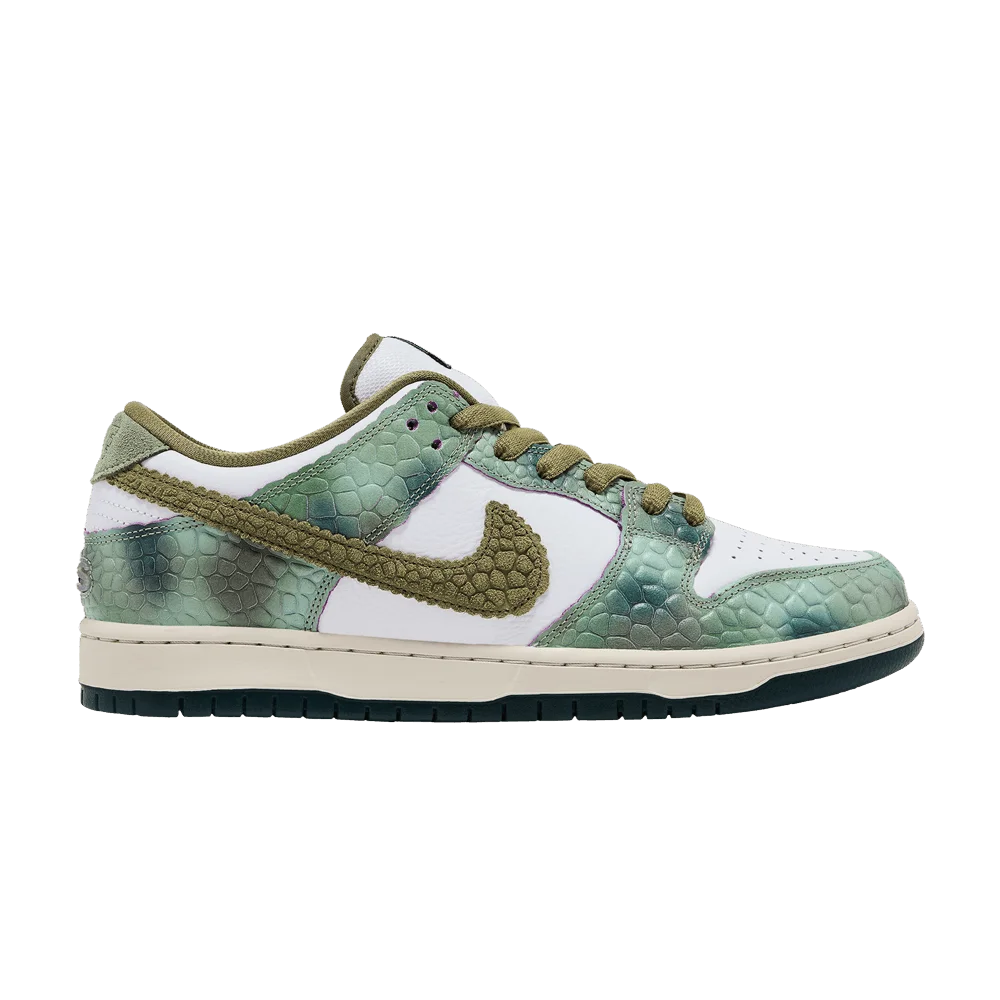 Кроссовки Alexis Sablone x Nike Dunk Low SB 'Chameleon'