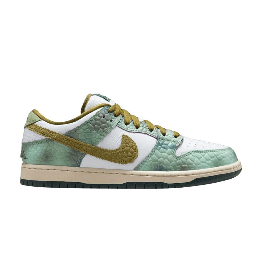 Кроссовки Alexis Sablone x Nike Dunk Low SB PS 'Chameleon'