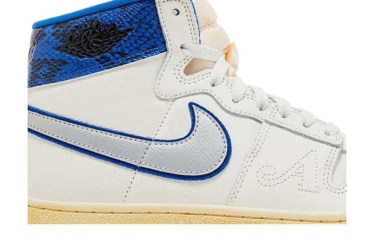 Кроссовки Awake NY x Air Jordan Jordan Air Ship PE SP 'Game Royal'