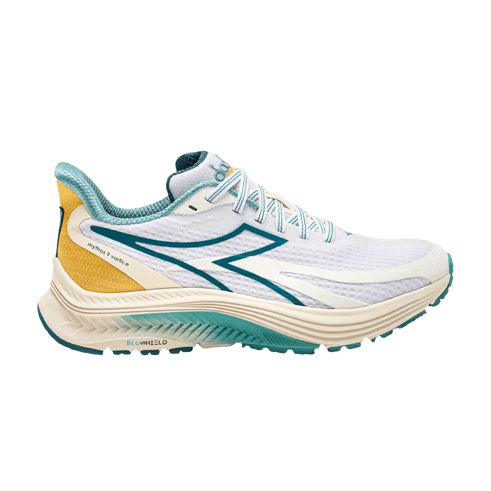 Кроссовки Diadora Wmns Mythos Blushield 9 Vortice 'Black Cayenne Red'