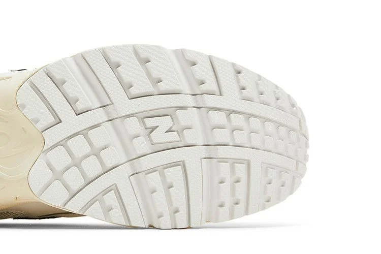 Кроссовки New Balance 725v1 'Sea Salt Phantom Bone'