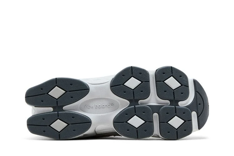 Кроссовки New Balance 9060 Big Kid 'Silver Grey'