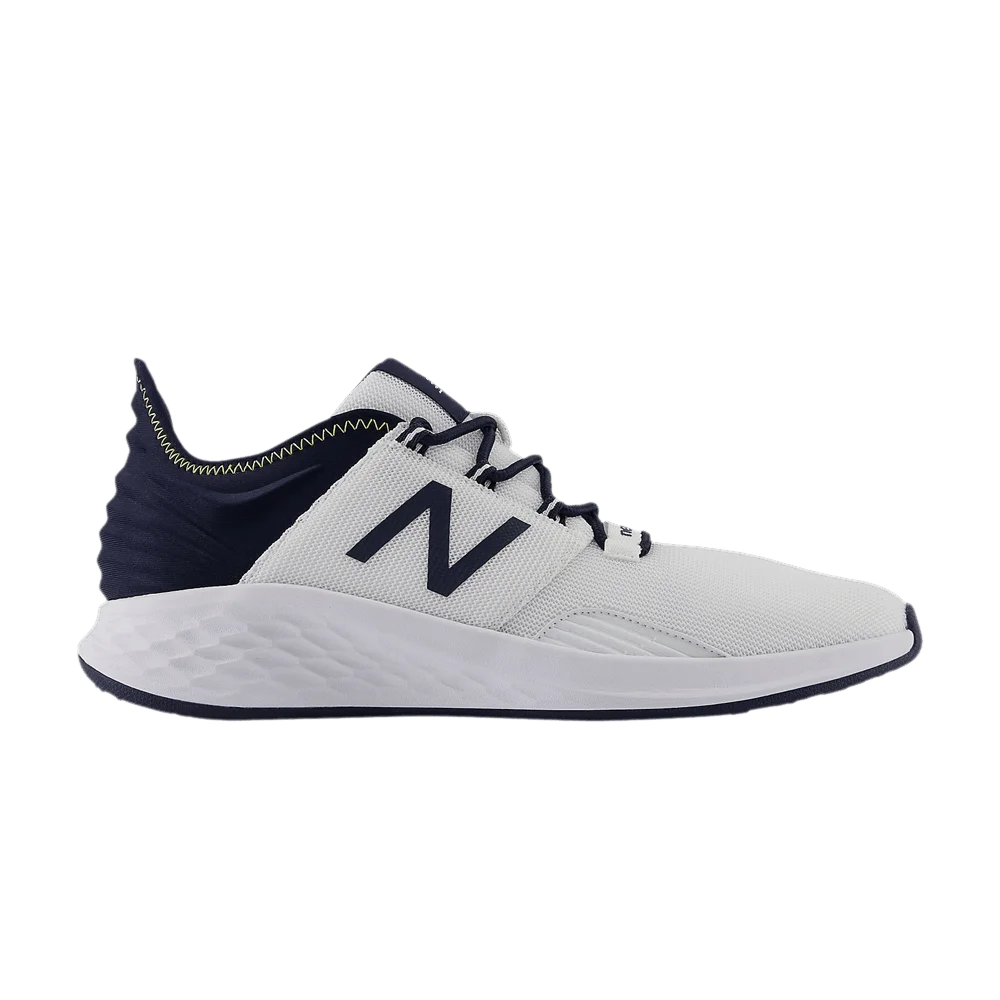 Кроссовки New Balance Fresh Foam Roav Golf 2E Wide 'White Navy'