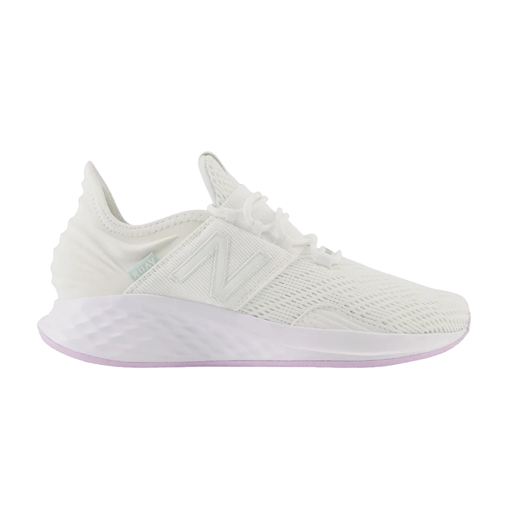 Кроссовки New Balance Wmns Fresh Foam Roav Wide 'White Thistle'