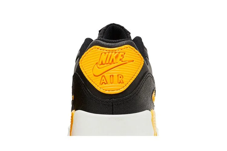Кроссовки Nike Air Max 90 Leather GS 'Black University Gold'