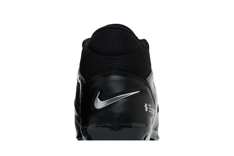 Кроссовки Nike Alpha Menace 4 Pro 'Black Light Smoke Grey'