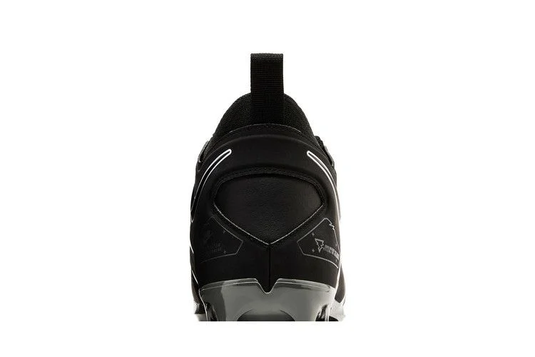 Кроссовки Nike Alpha Menace Pro 3 'Black Iron Grey'