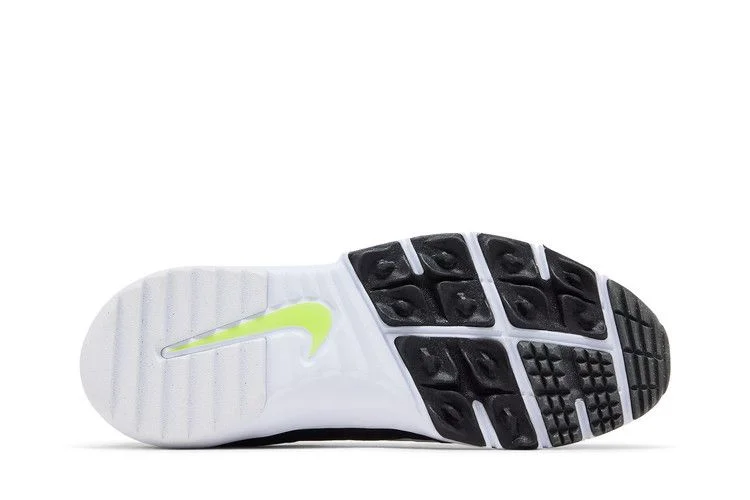 Krossovki-Nike-Free-Golf-Next-Nature-Wide-Black-White-3