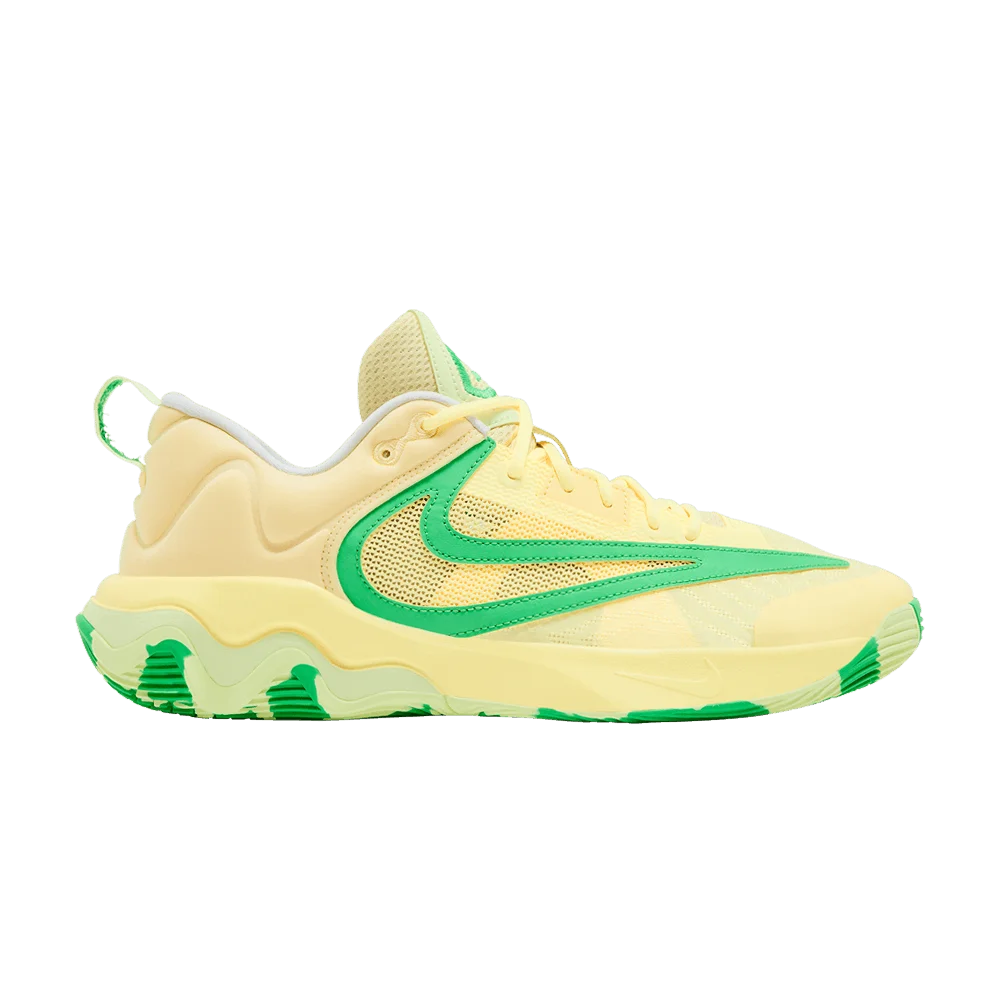 Кроссовки Nike Giannis Immortality 3 'Soft Yellow Green Shock'