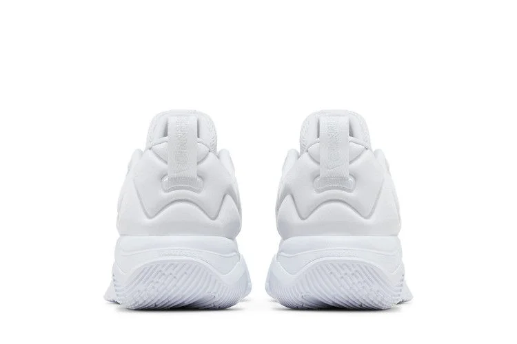 Кроссовки Nike Giannis Immortality 3 'Triple White'