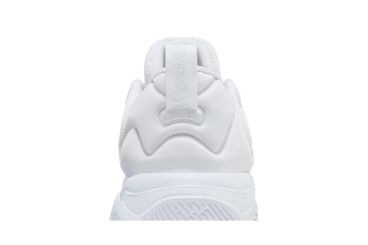 Кроссовки Nike Giannis Immortality 3 'Triple White'