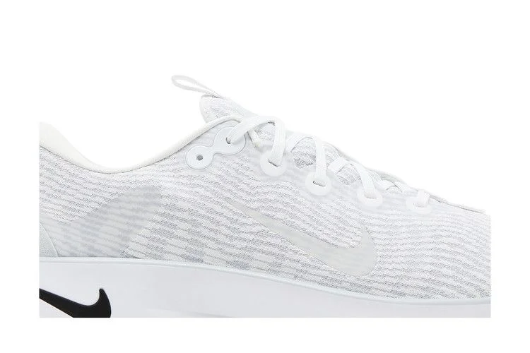 Кроссовки Nike Motiva 'White Pure Platinum'