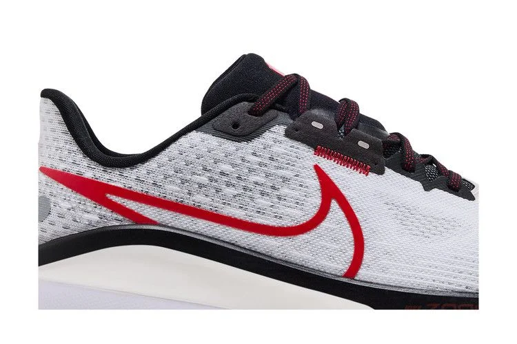 Krossovki-Nike-Vomero-17-White-Fire-Red-1