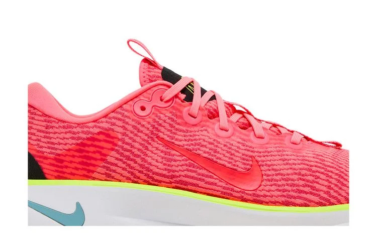 Кроссовки Nike Wmns Motiva 'Hot Punch'
