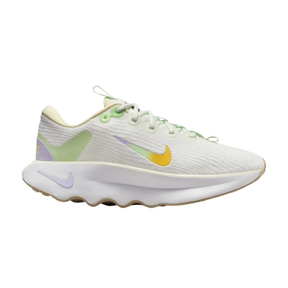 Кроссовки Nike Wmns Motiva 'Sail Violet Mist'
