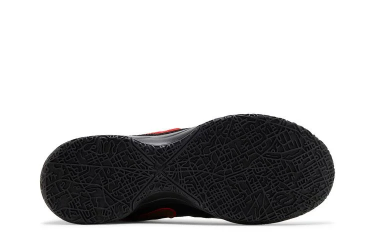 Кроссовки Nike Zoom LeBron NXXT Gen AMPD 'Black Metallic Gold Red'