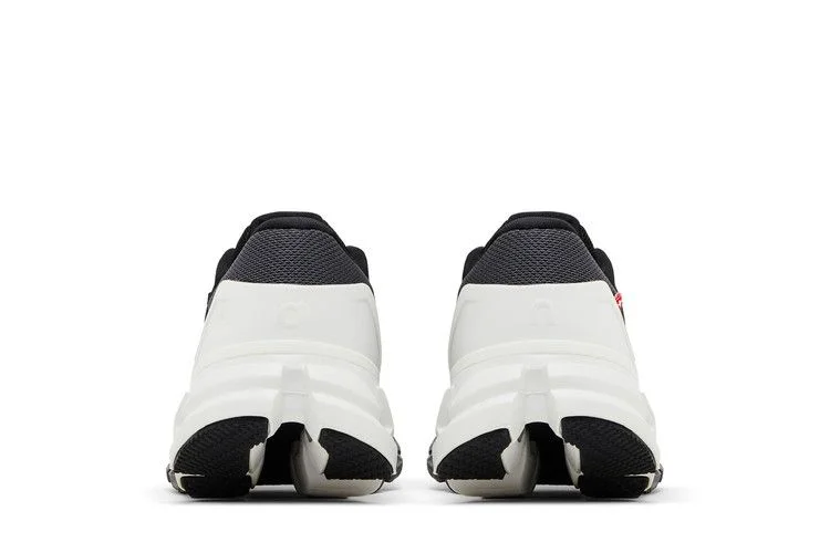Кроссовки ON Wmns Cloudflyer 4 'Black White'