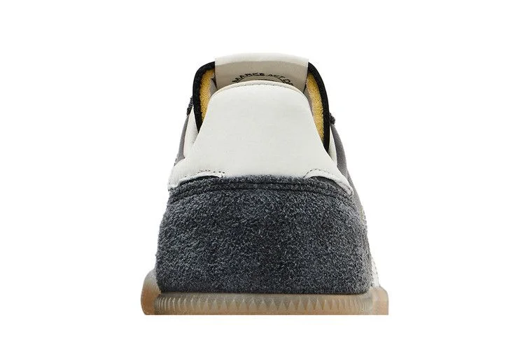 Кроссовки Sneakersnstuff x adidas Samba JP 'Football Pack'
