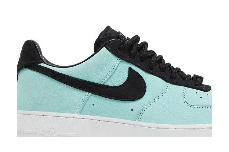 Кроссовки Tiffany & Co. x Nike Air Force 1 Low '1837' Friends & Family