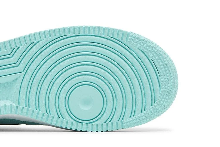 Кроссовки Tiffany & Co. x Nike Air Force 1 Low '1837' Friends & Family