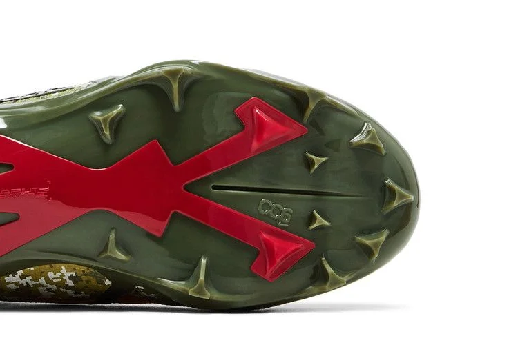 Кроссовки Travis Kelce x Nike Alpha Menace Elite 3 'Digital Camo'