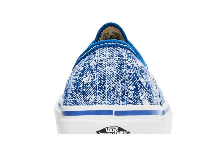 Krossovki-Vans-Authentic-44-DX-Anaheim-Factory-OG-Acid-Wash-Blue-6