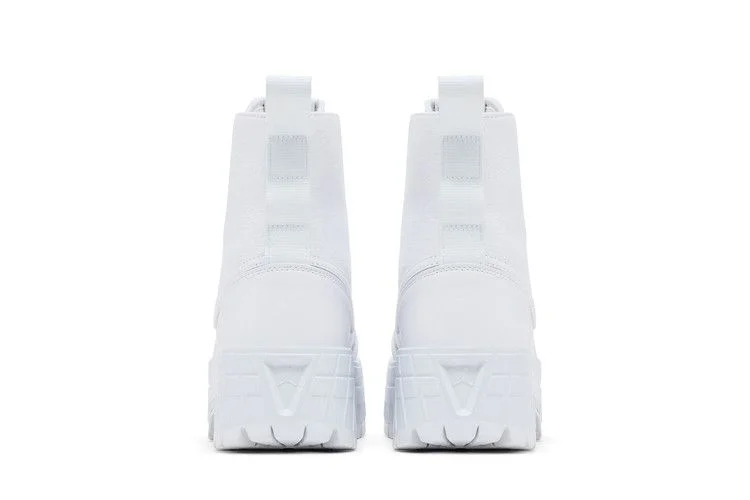 Кроссовки Wmns Air Jordan 1 High Brooklyn 'Triple White'