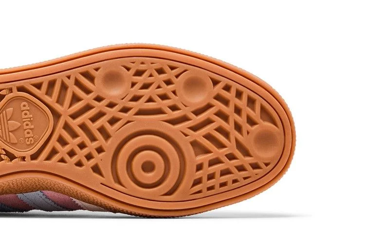 Кроссовки adidas Wmns Handball Spezial 'Semi Pink Spark Blue'