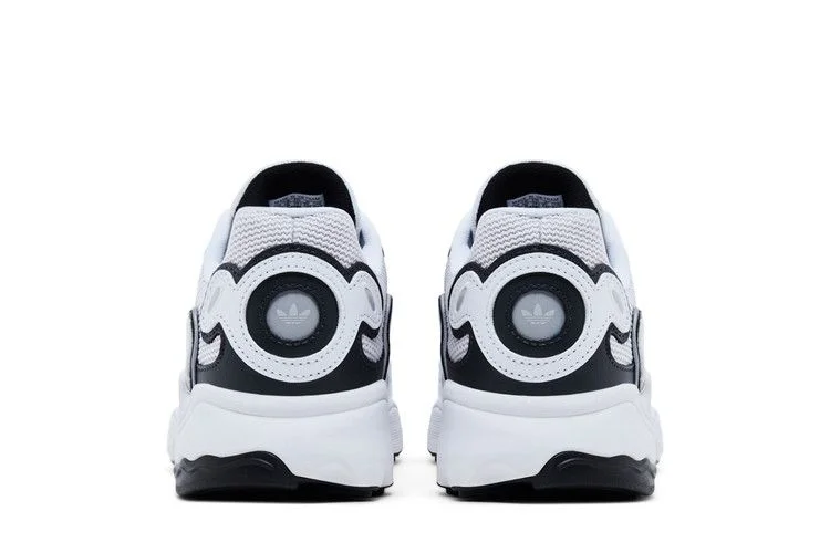 Кроссовки adidas Wmns Ozweego OG 'White Black'