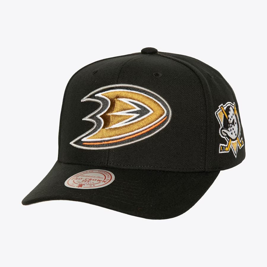 bejsbolka-mitchell-ness-black-anaheim-ducks-icon-grail-pro-snapback-hat