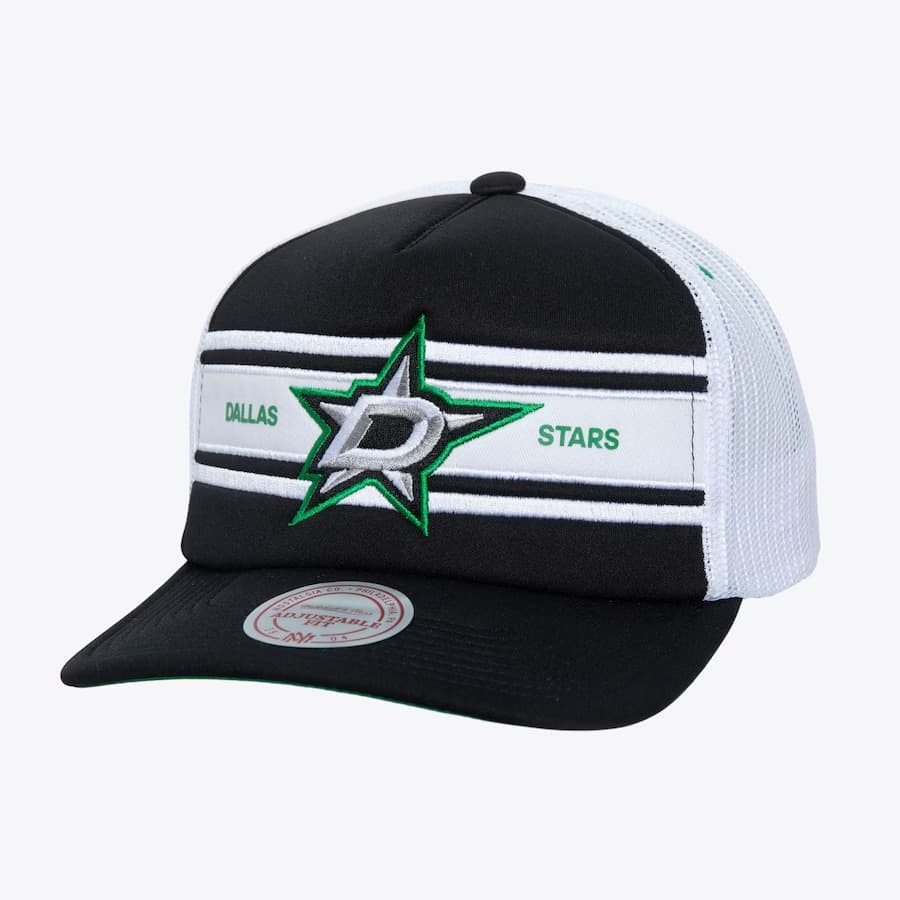 bejsbolka-mitchell-ness-black-dallas-stars-sideline-trucker-snapback-hat