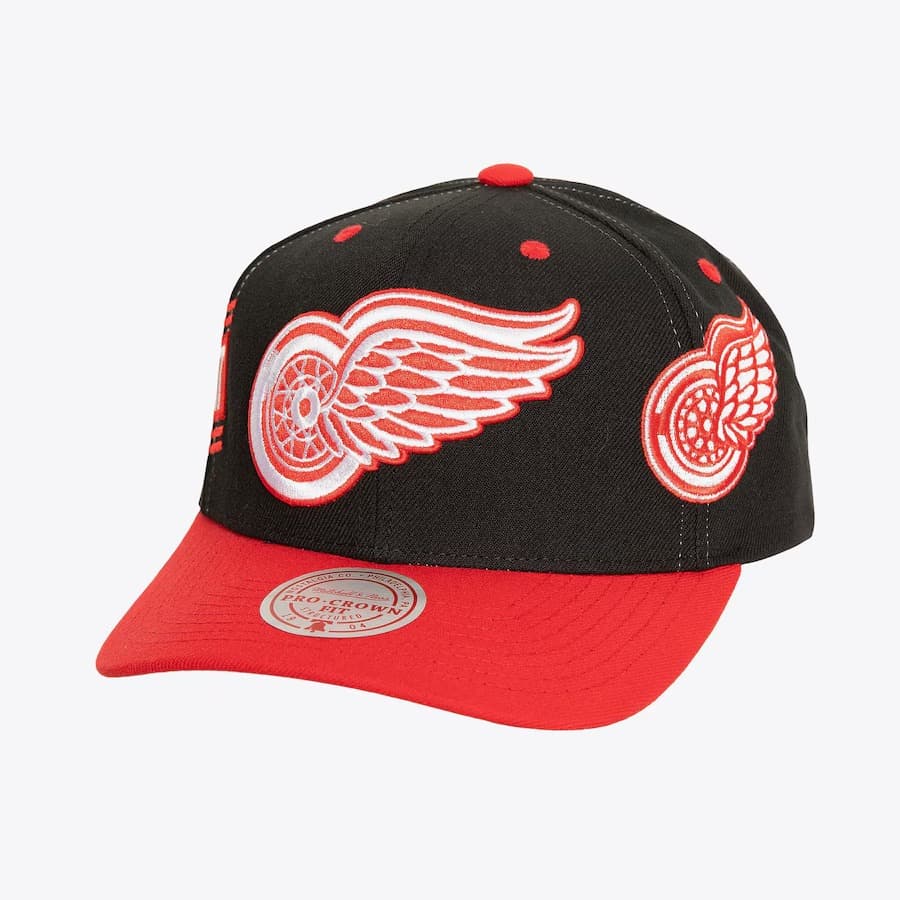 bejsbolka-mitchell-ness-black-detroit-red-wings-overbite-pro-vintage-snapback-hat