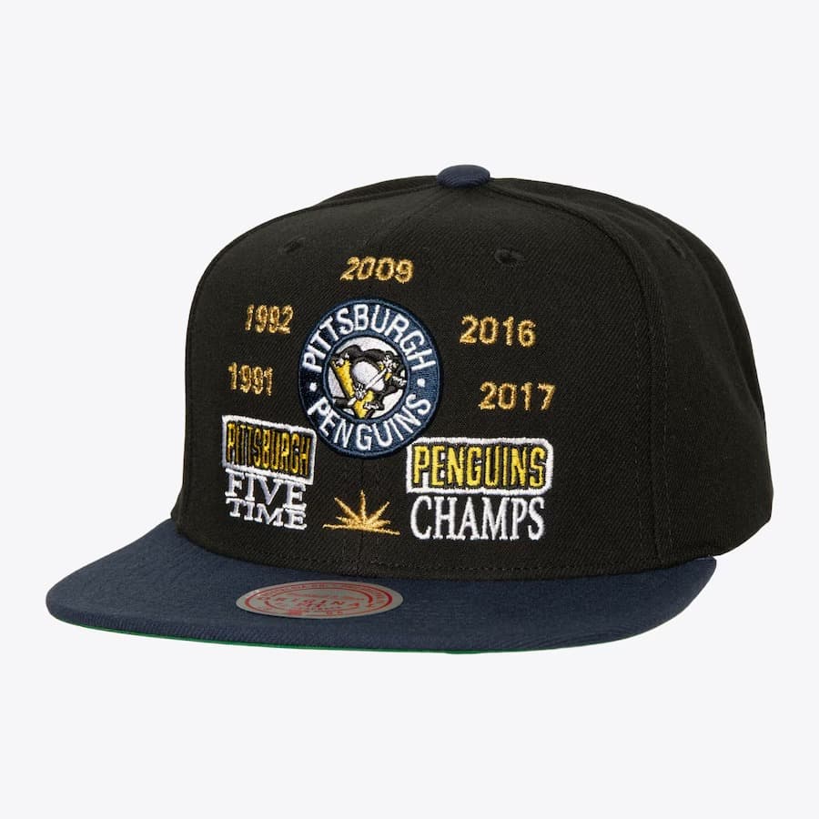 bejsbolka-mitchell-ness-black-pittsburgh-penguins-champ-is-here-vintage-snapback-hat