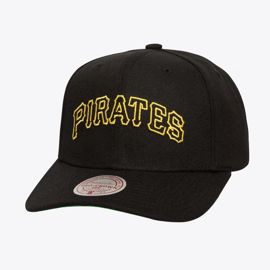 bejsbolka-mitchell-ness-black-pittsburgh-pirates-neon-logo-pro-crown-snapback-hat