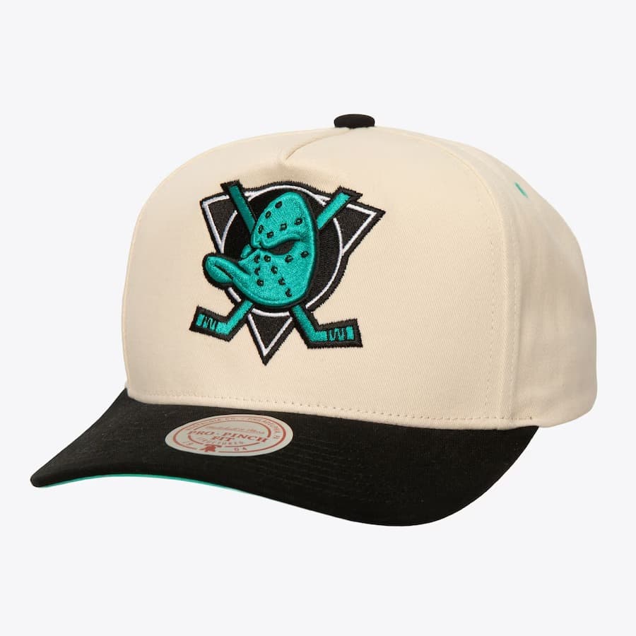 bejsbolka-mitchell-ness-cream-anaheim-ducks-vintage-hockey-overspray-pro-crown-snapback-hat