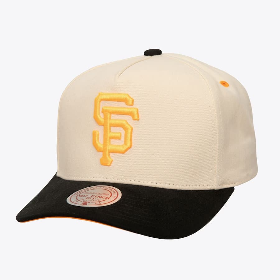 bejsbolka-mitchell-ness-cream-san-francisco-giants-overspray-pro-crown-snapback-hat