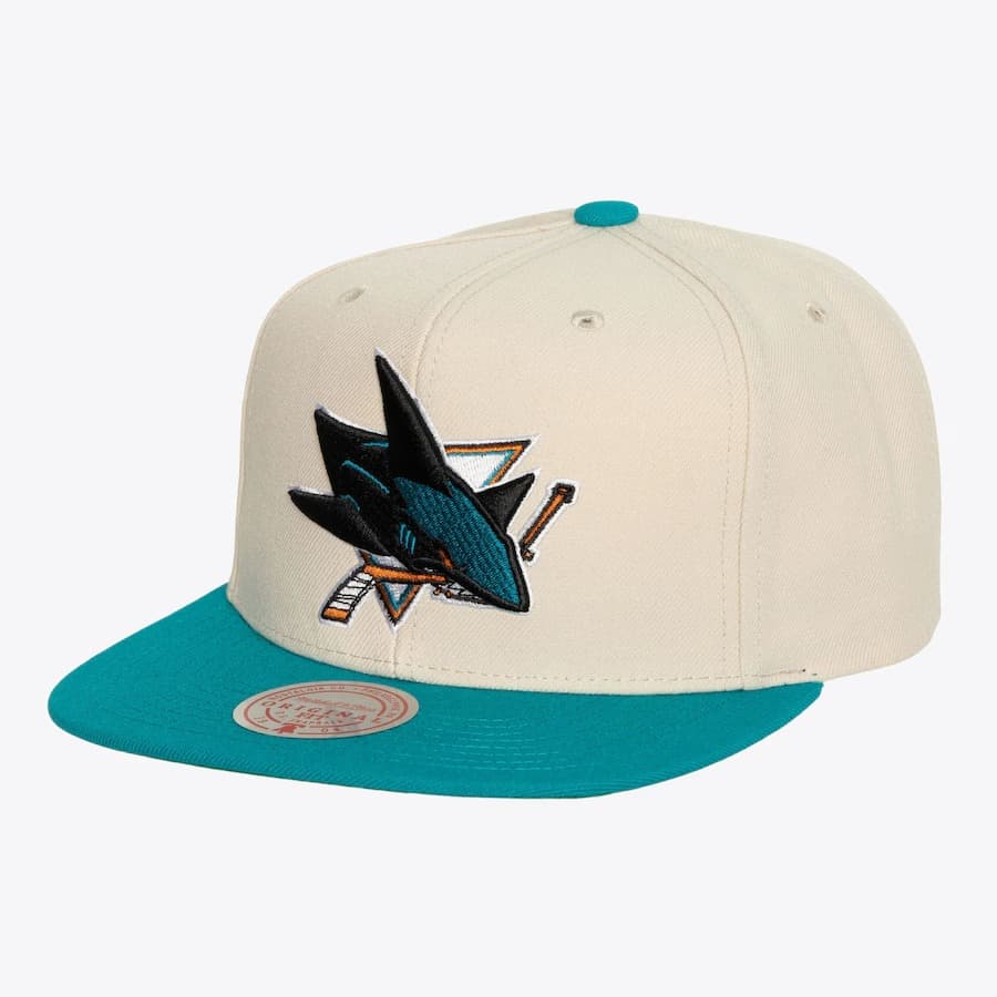 bejsbolka-mitchell-ness-cream-san-jose-sharks-vintage-snapback-hat