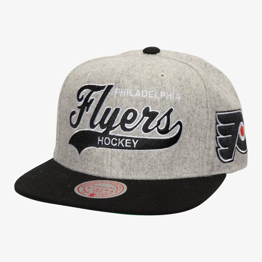 bejsbolka-mitchell-ness-gray-philadelphia-flyers-tailsweep-2-0-melton-snapback-hat