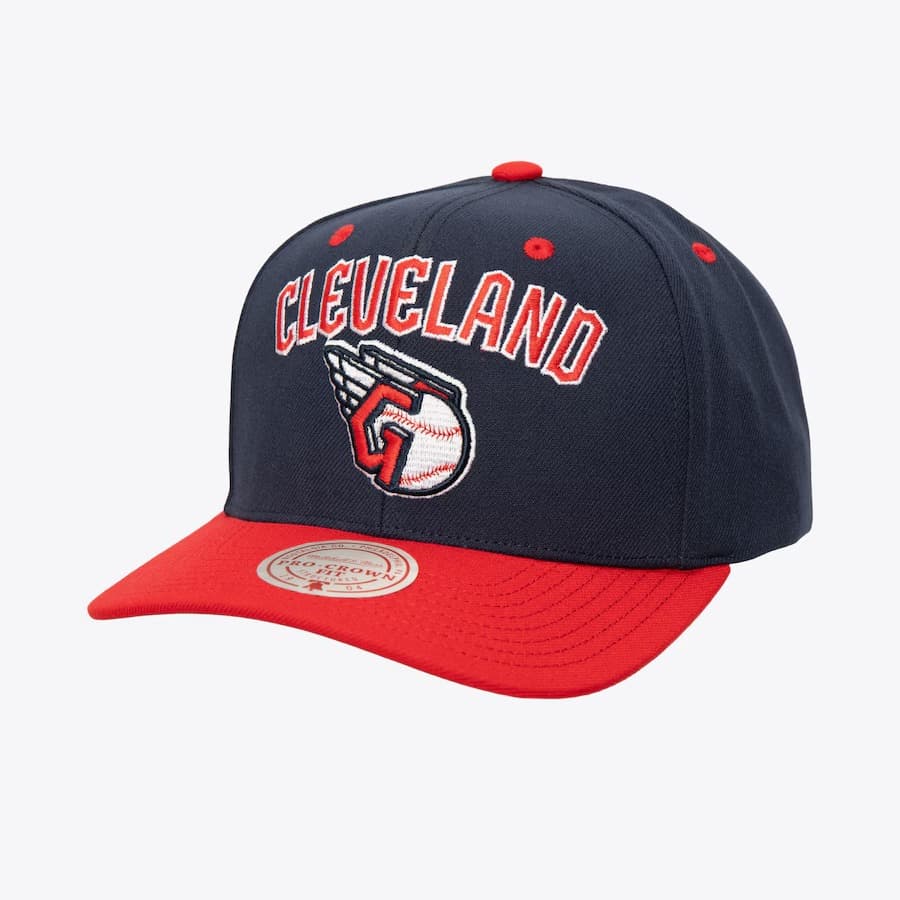 bejsbolka-mitchell-ness-navy-cleveland-guardians-all-in-2-0-pro-crown-snapback-hat