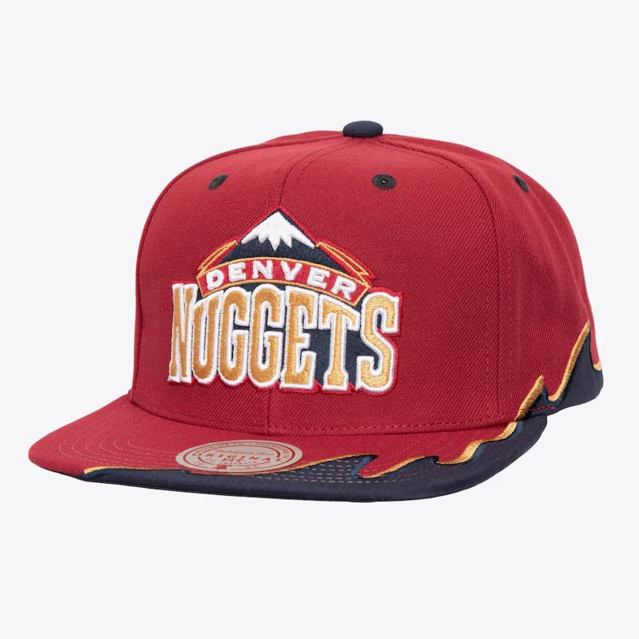 bejsbolka-mitchell-ness-red-denver-nuggets-hardwood-classics-rising-tide-og-snapback-hat