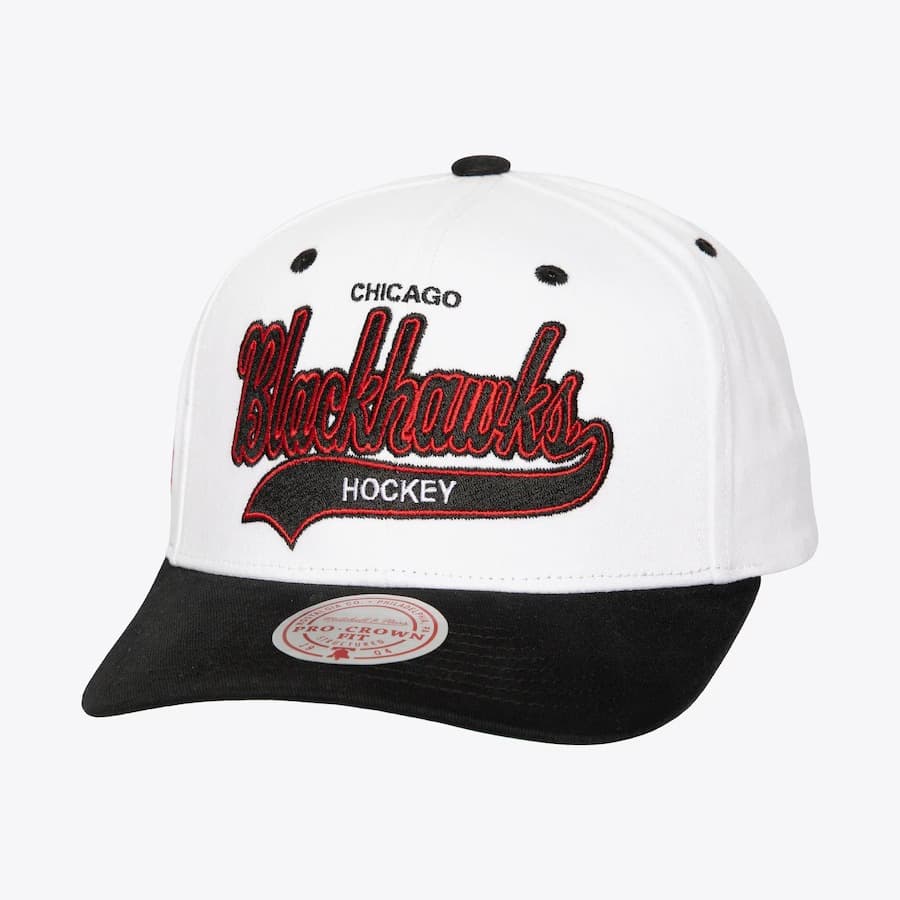 bejsbolka-mitchell-ness-white-chicago-blackhawks-tail-sweep-pro-snapback-hat