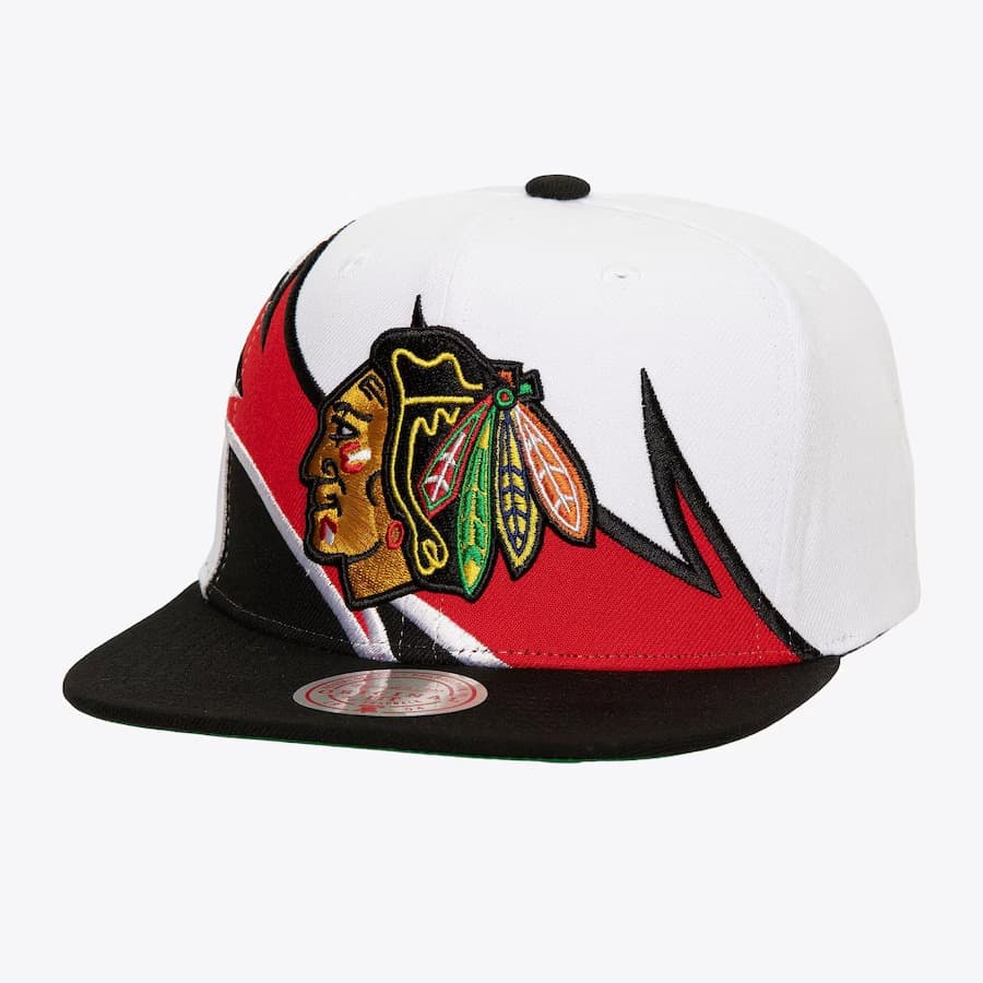 bejsbolka-mitchell-ness-white-chicago-blackhawks-waverunner-snapback-hat