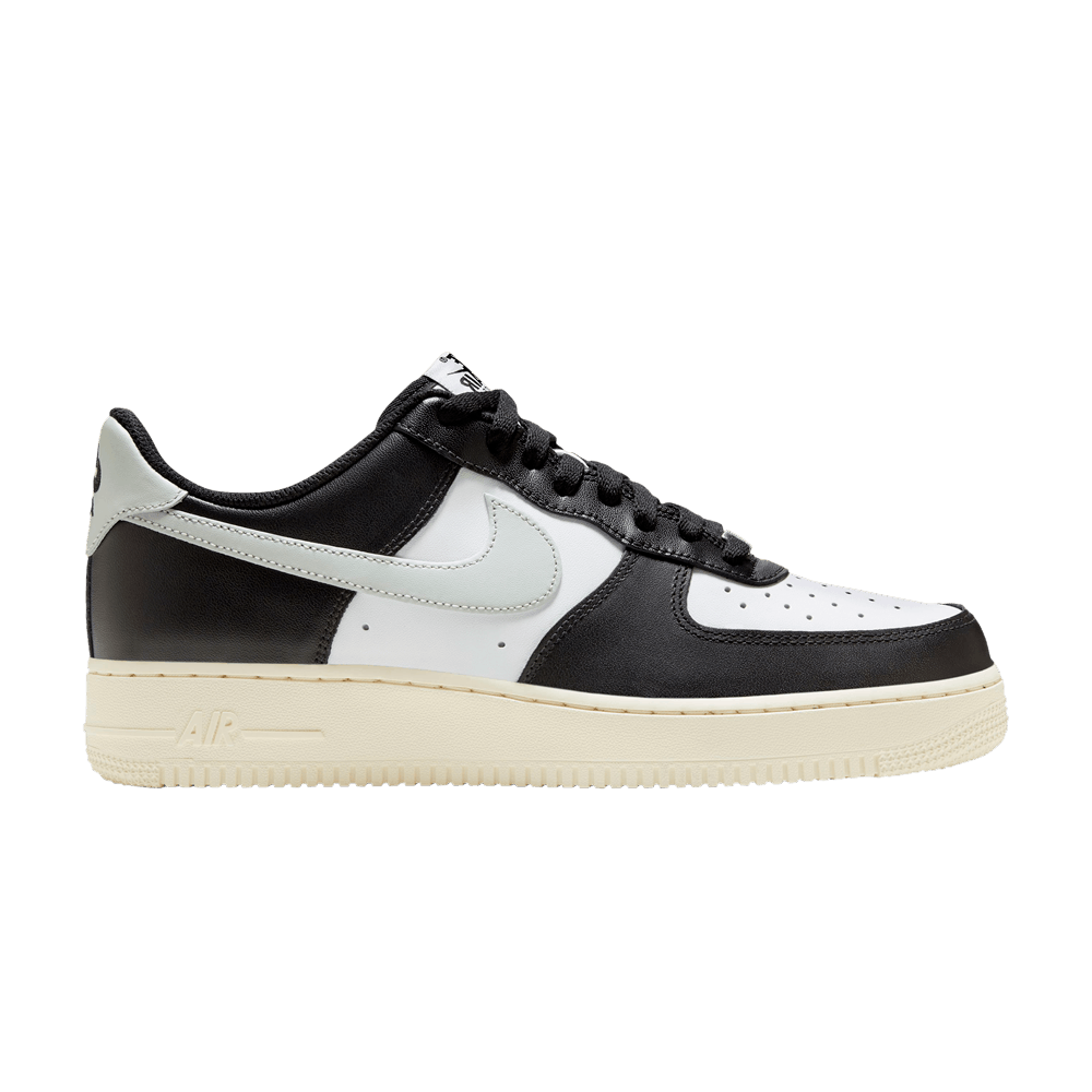 Кроссовки Nike Air Force 1 '07 'Black White Coconut Milk'