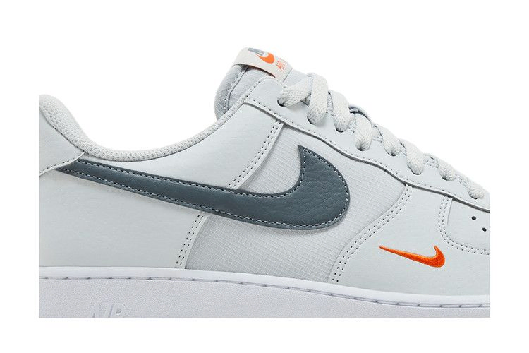Кроссовки Nike Air Force 1 '07 'Photon Dust Safety Orange'