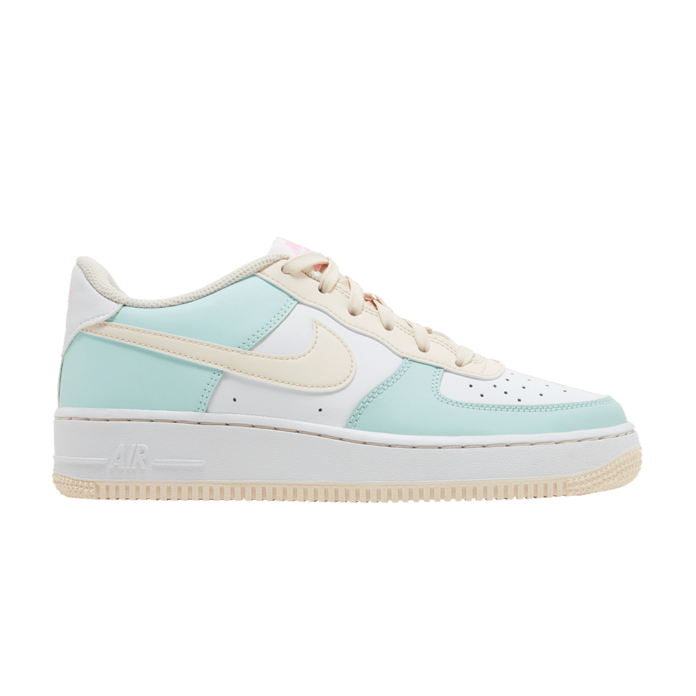 Кроссовки Nike Air Force 1 GS 'Emerald Rise Guava Ice'